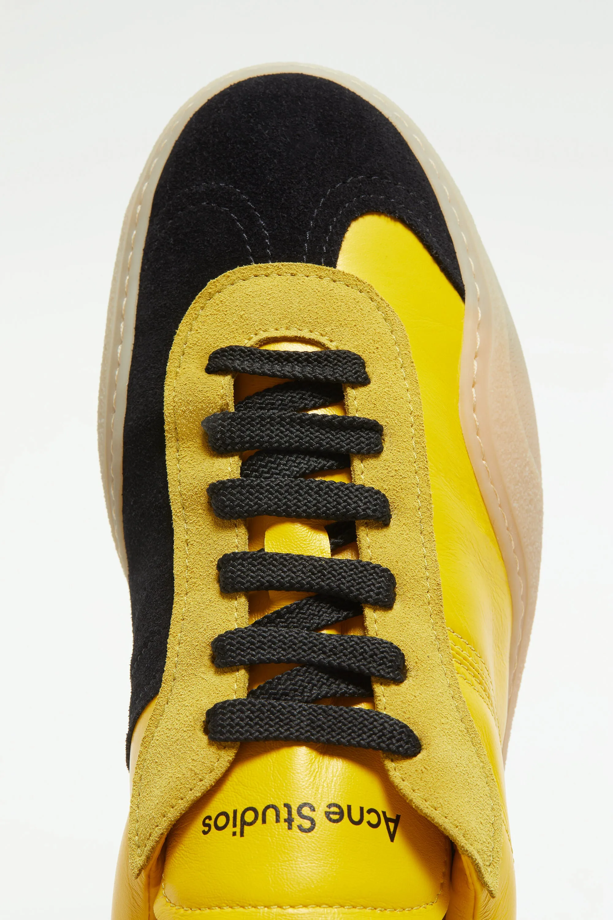 Bars Sneakers