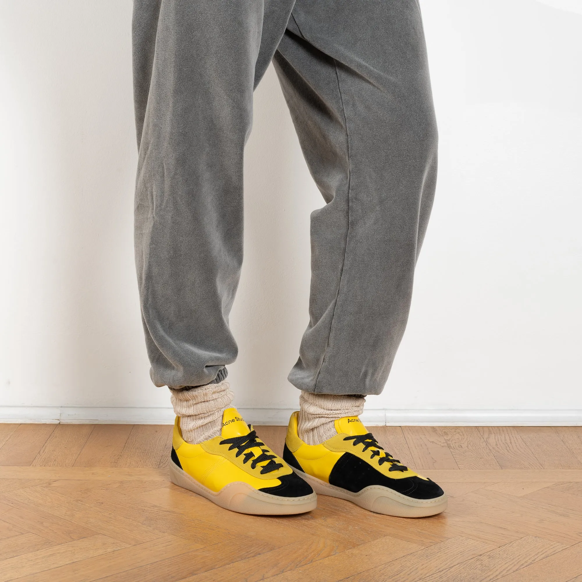Bars Sneakers