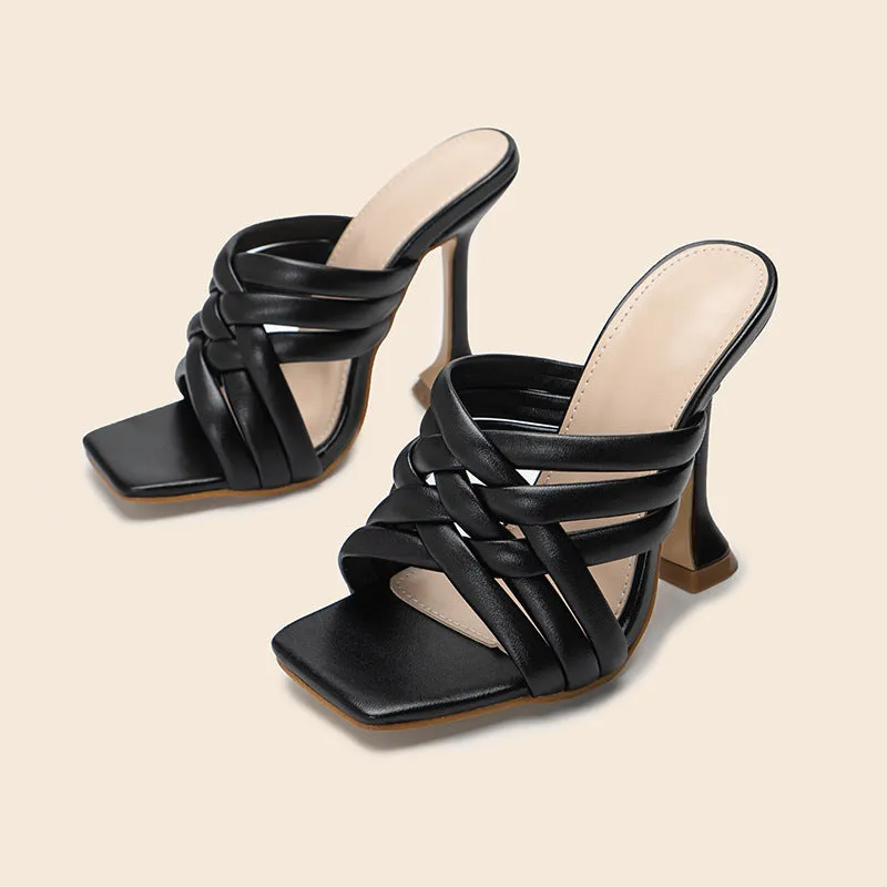 Cross strap glass with sandals