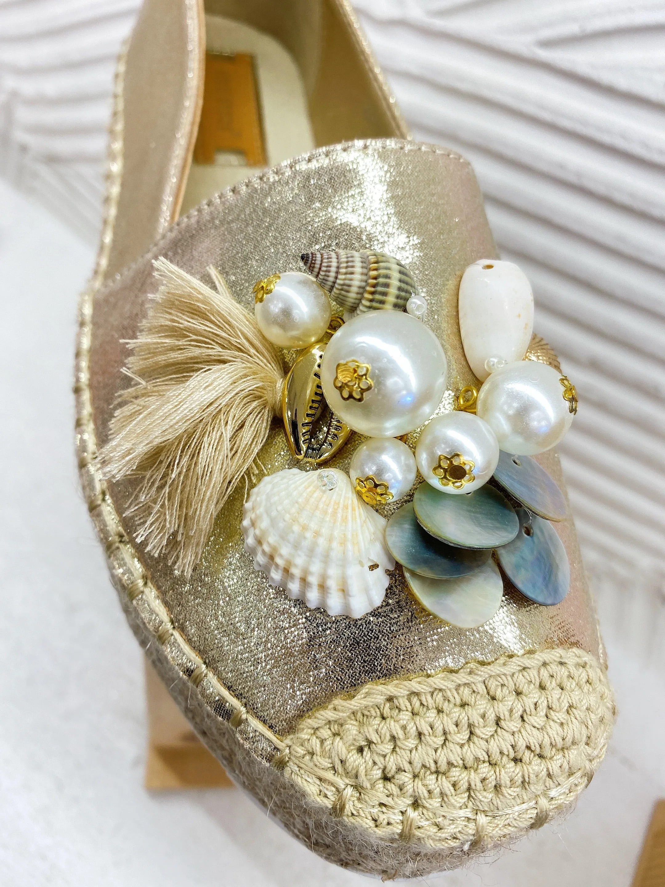Espadrillas Gold con conchiglie