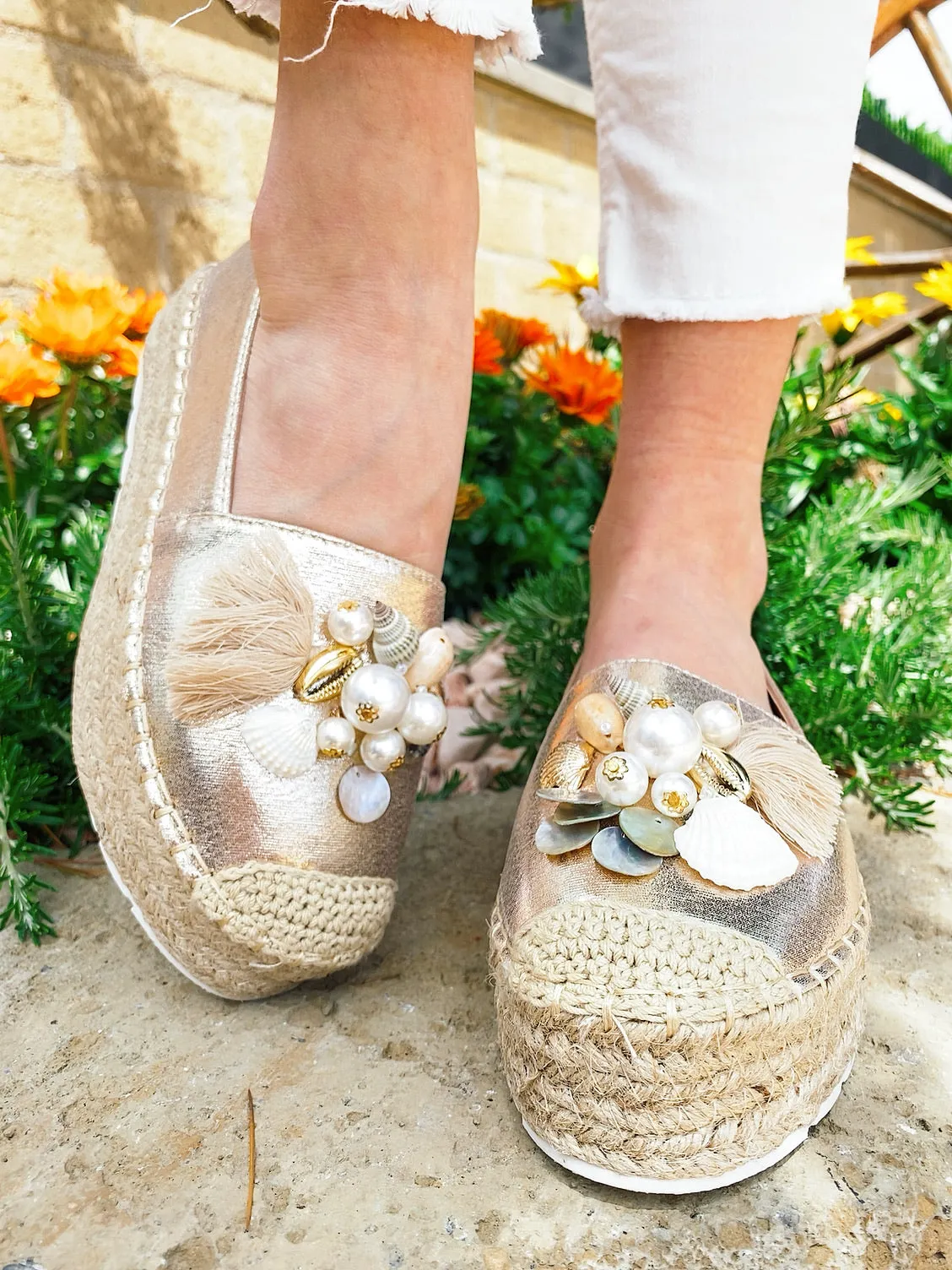 Espadrillas Gold con conchiglie
