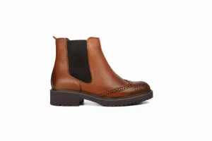 FOOT FEDERATION CHELSEA WINGTIP WOMEN'S BOOT TOBACCO