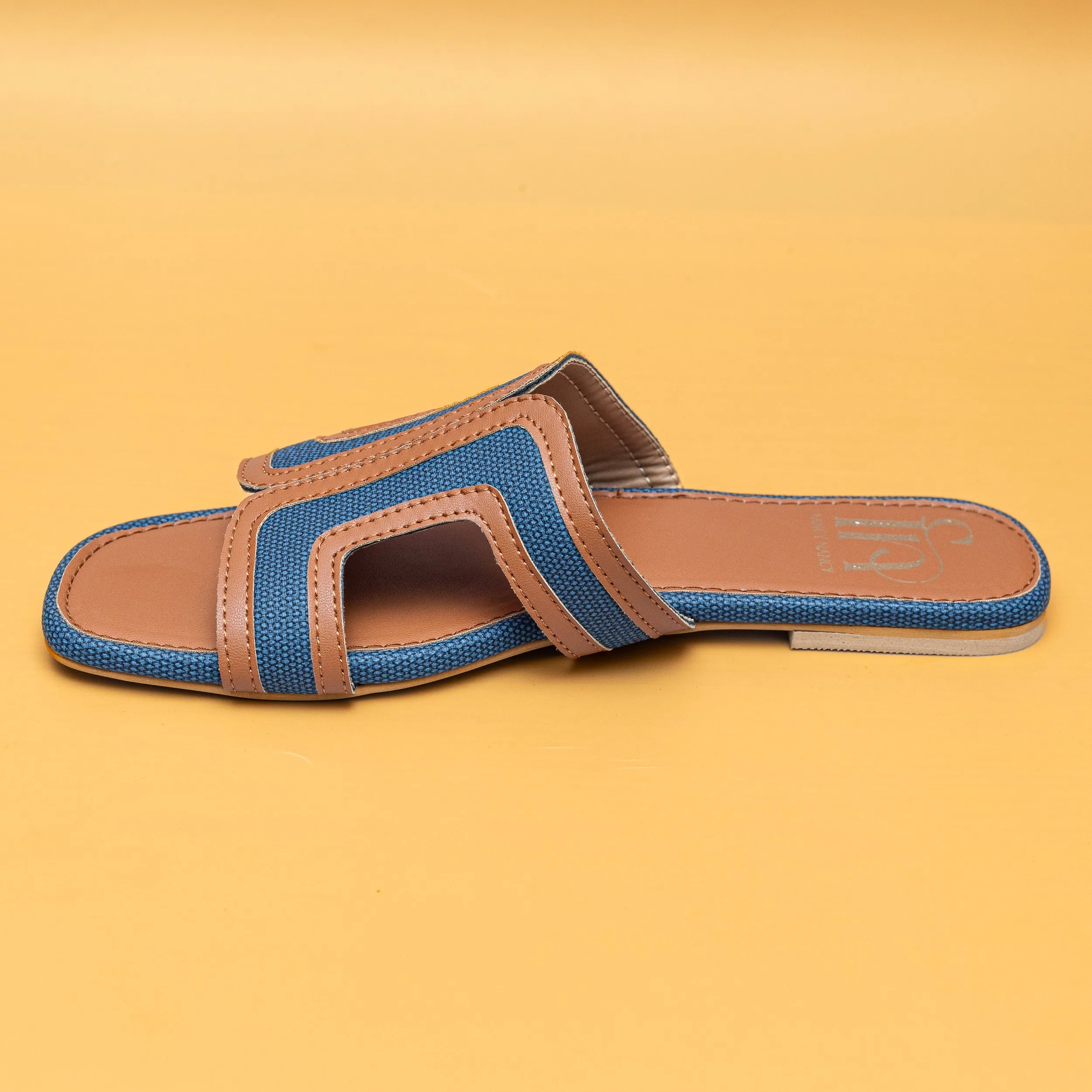 Loop  Flats - Tan/Blue