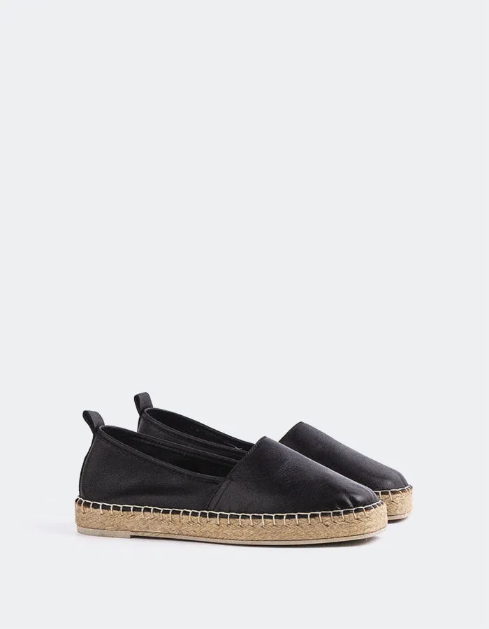 Medusa Black Leather