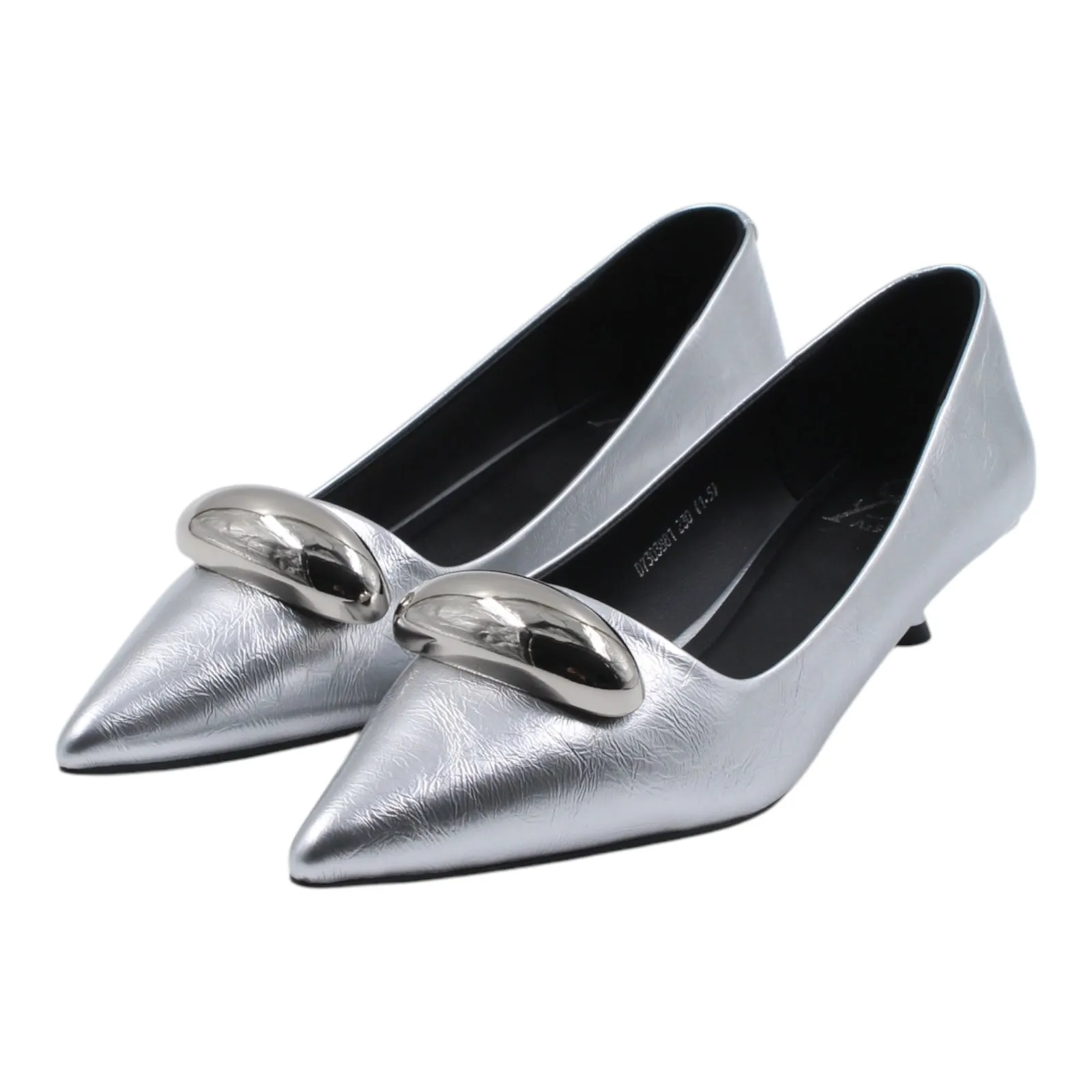 METALLIC BUCKLE DETAIL KITTEN HEELS