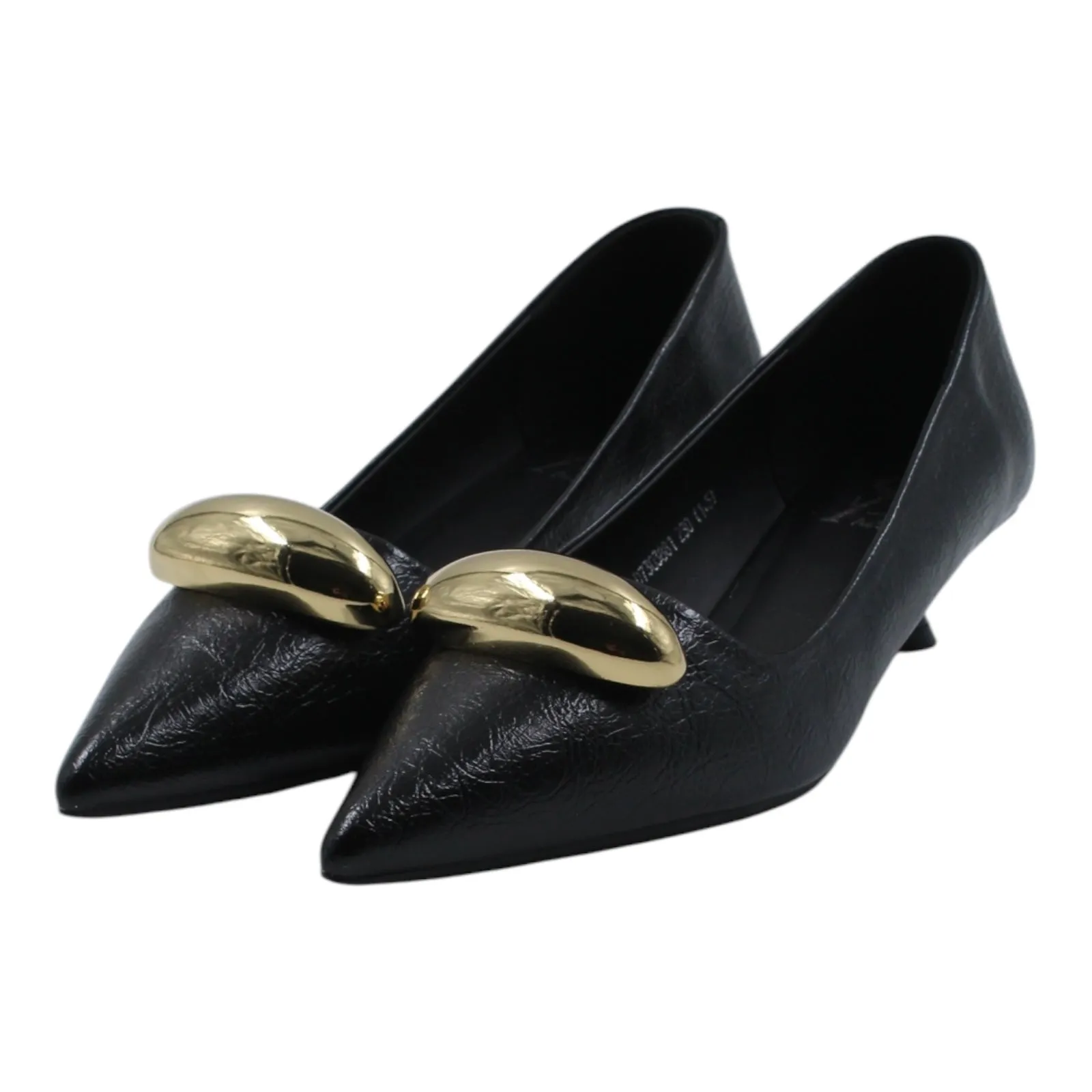METALLIC BUCKLE DETAIL KITTEN HEELS