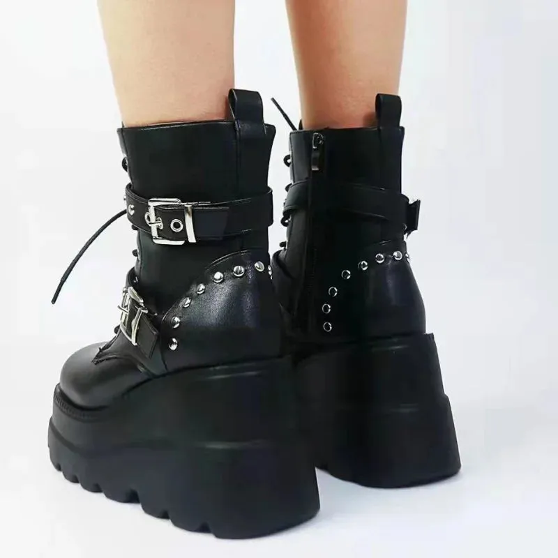 Women's PU Leather Ankle Boots - Autumn/Winter Round Toe Lace-Up Platform Shoes, Gothic Motorcycle Style Botas